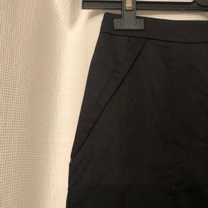 NWOT black H&M pencil skirt with pockets